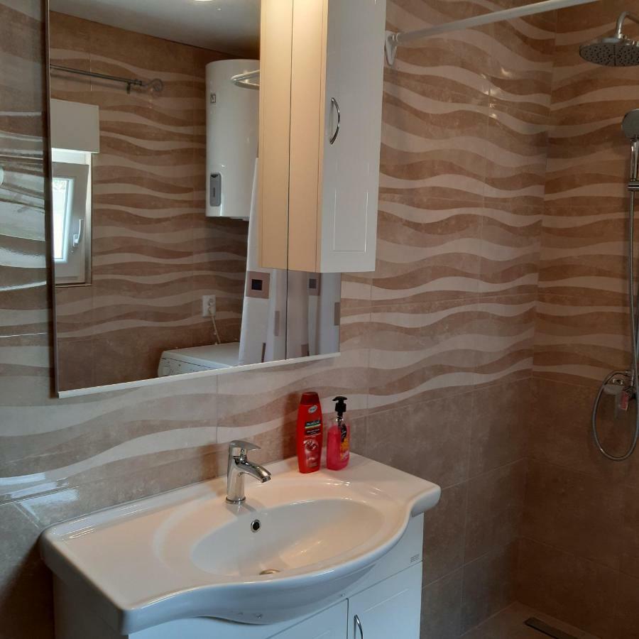 Apartment "Mislav" غورني كارين المظهر الخارجي الصورة